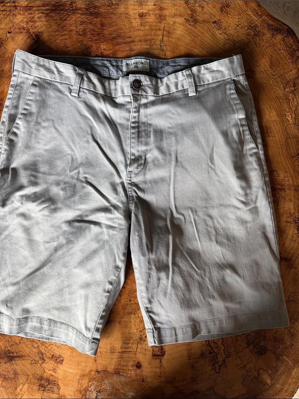 Billabong Men's Light Gray Flat Front Shorts